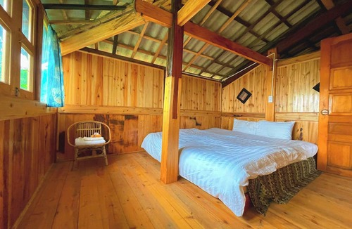 Sa Pa House | Rosevine-Homestay- Trekking Tour