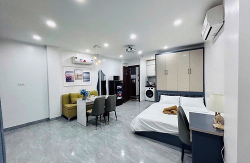 Thuy Khue Apartment | Lilo's Homestay