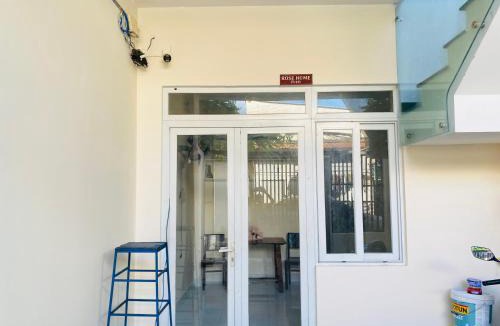 Thu Duc Apartment | Phòng máy lạnh Trinh Nguyên Homestay có cửa sổ và máy giặt gần làng Đại học