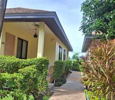 Chalong Resort | Happy Cottage