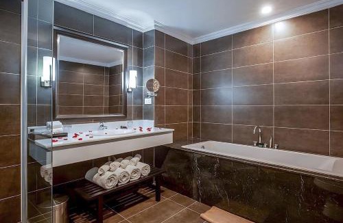 Sa Pa Hotel | Hotel Sapa Square, Affiliated by Meliá