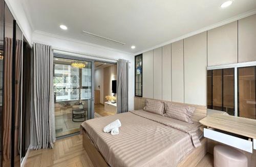 Hai Ba Trung Apartment | Lumi Home Vinhomes Times City Hà Nội