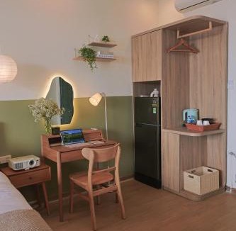 Thuy Khue Apartment | West Lake View Apartment, walking to Westlake, Ba Dinh Square