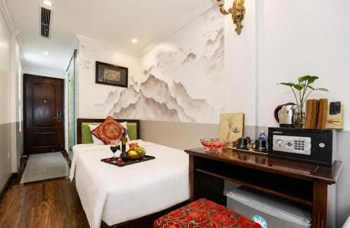 Hang Buom Hotel | Golden Sail Hotel & Travel