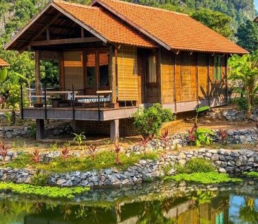 Cat Hai Hotel | Cabalina Grove