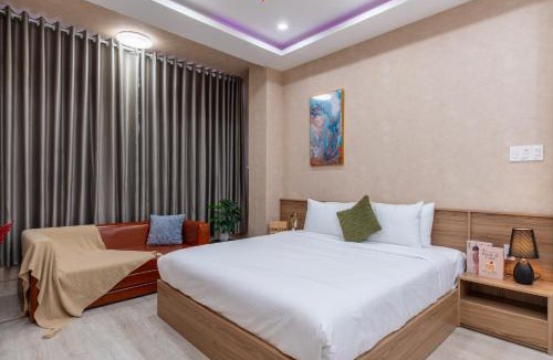 Bui Thi Xuan Villa | The Hidden Alley House - 5BR - District 1