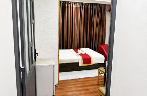 District 11 Hotel | Hồng Phát 68 Hotel