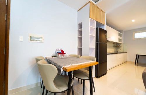 Tan Binh Hotel | Skycenter Saigon Airport Living Luxury