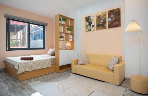 Ngoc Ha Apartment | The Little Hanoi - Refreshing home - Big balcony