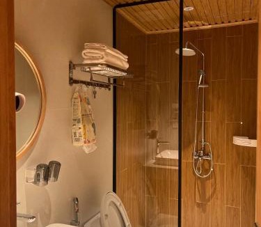 Thuy Nguyen Bed & Breakfast | Lạc Homestay Vũ Yên - Lạc Space