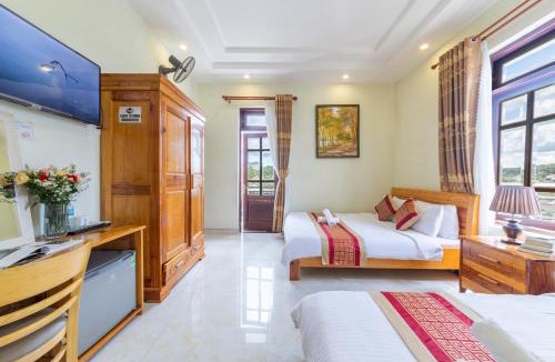 Phuong 10 Hotel | Xuan Truong Central Dalat-1 min walk to Xuan Huong Lake