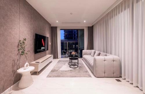 Thu Thiem Apartment | The Southern Code Collection Metropole Opera ,Crest & Galleria Thu Thiem
