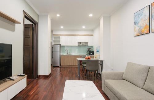 Ngoc Khanh Apartment | Lux Lake Ngọc Khánh