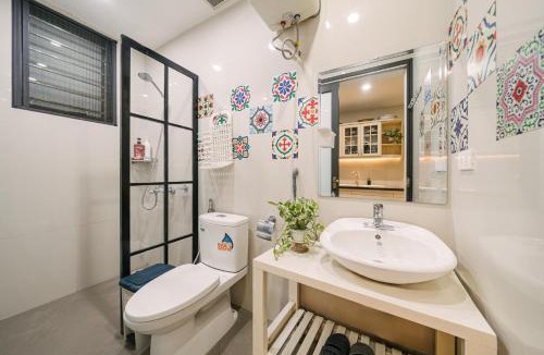 French Quarter Apartment | Apartment in Hanoi French Quarter, Near Opera House, Hoan Kiem Lake & Old Quarter