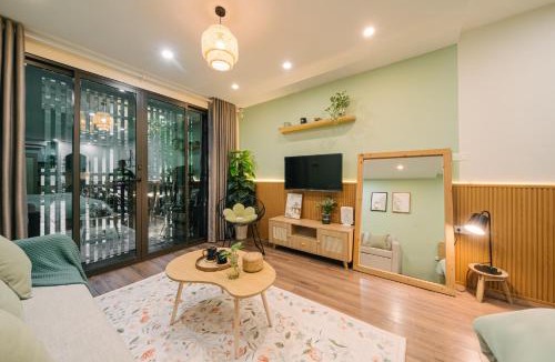 French Quarter Apartment | Apartment in Hanoi French Quarter, Near Opera House, Hoan Kiem Lake & Old Quarter