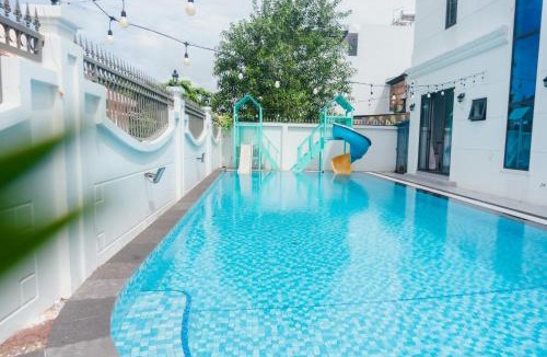 La Gi Villa | Luxury Mi-a Villa LaGi 4pn, huge salted pool, outdoor bbq and kara, up to 20
