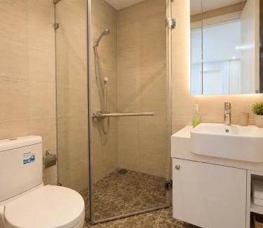 Trung Hoa Nhan Chinh Apartment | Vinhomes D'Capitale Cau Giay - Gem Apartment