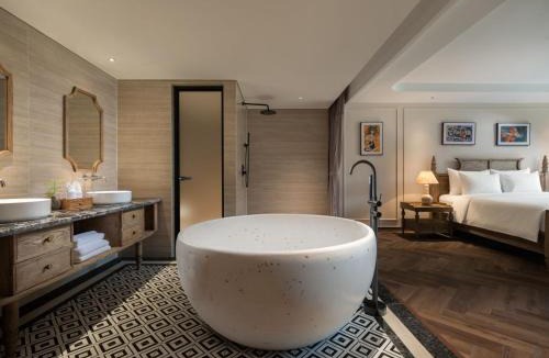 Hoa Lu Hotel | Hotel LaVue Tam Coc
