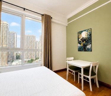 Da Kao Apartment | The Manor - Quiet, Comfortable & Central Studio with Pool Access