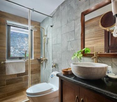 Gia Vien Hotel | Bai Dinh Riverside Resort & Spa