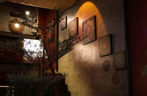 District 5 Hotel | T Zone Hostel - Quiet Place, Near China Town,Ho Thi Ky Street Food,Cafe,Beer