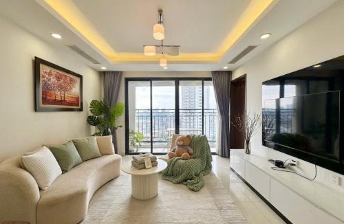 Quang An Apartment | Hanoi Westlake Homestay in D'Le Roi Soleil Building