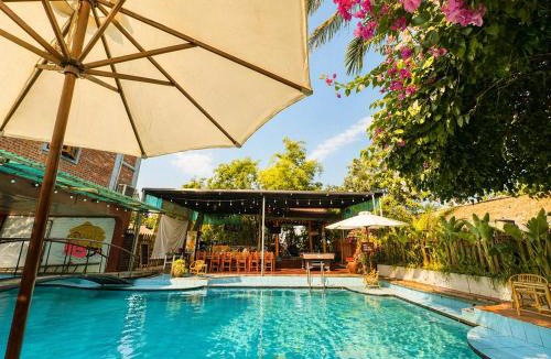 Hoa Lu Resort | Gecko Backpackers Hostel