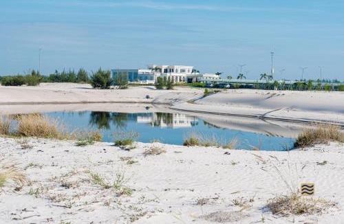Phu Vang Hotel | Golden Sands Golf Resort