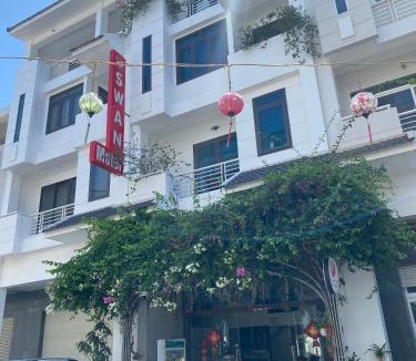 Ha Long Hotel | Swan Motel