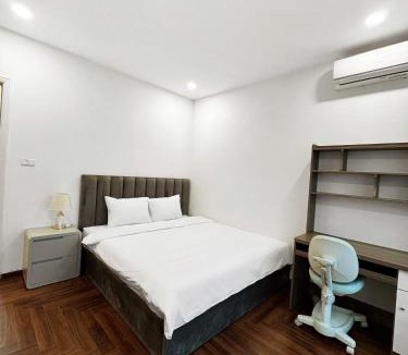 Hoang Mai Apartment | Three Bedroom Apartment Times City