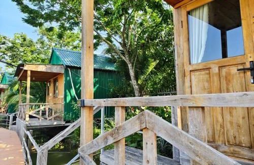 Dinh Quan Cabin | Vịnh Bốn Mùa - 4 Seasons Resort