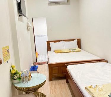 La Gi Bed & Breakfast | Tùng Thủy Homestay - Dinh Thầy Thím Lagi