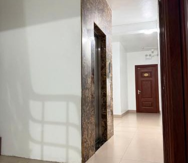 Soc Son House | Galaxy Airport Hotel