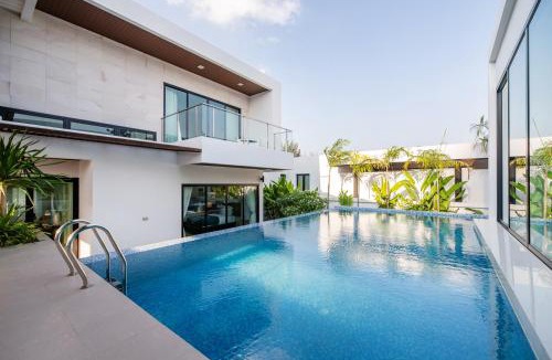 Na Chom Thian Villa | Luxury Residences 3-Bedroom Pool Villa Beach Access, Na Jomtien Pattaya