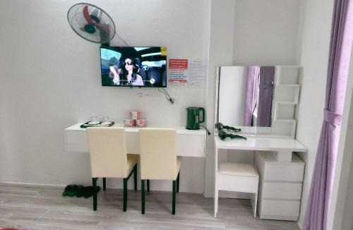 Soc Son Bed & Breakfast | Huy Hoang Airport