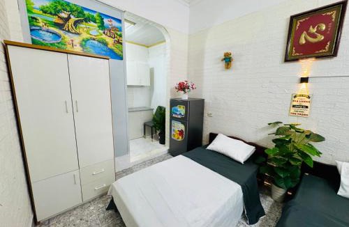 Dong Da Bed & Breakfast | Viet Stay Pho Chua Lang 2 - Campus View Home