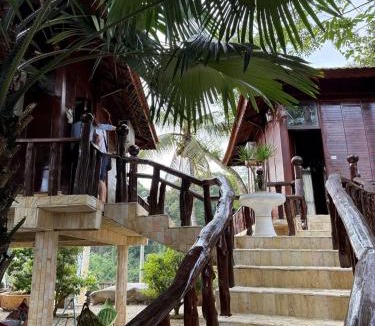 Quan Tom Hotel | Cat Tien Vista