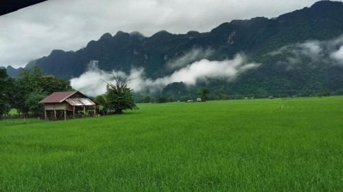 Kong Lor House | Guesthouse and Restaurant SayLomYen KongLor