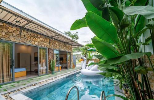 Tho Quang Beach Villa | Hometown Bamboo 5-Bedroom Pool Villa Danang-2 Min to Beach