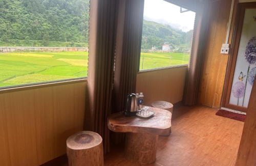 Mu Cang Chai Hotel | Homestay Hoà Thảo - Bus ,Trek & motorbike
