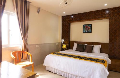 Hoc Mon Hotel | California Saigon Hotel