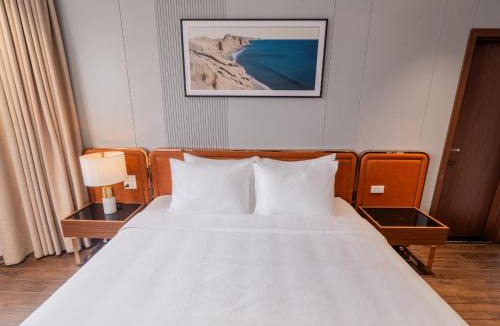 Dich Vong Hotel | San Hanoi Hotel & Gaming