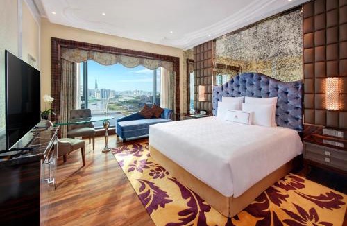 Nguyen Hue Walking Street Hotel | The Reverie Saigon - The Leading Hotels of the World