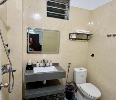 Muong Thanh House | Nhà nghỉ Quân An