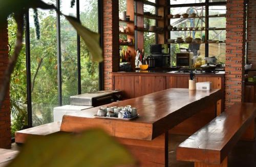Lam Ha House | Dreamers Garden Farmstay