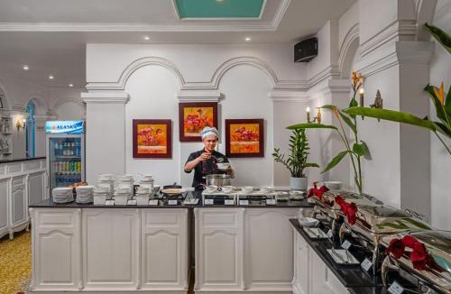 Hoi An City Centre Resort | Hoi An Garden Palace and Spa - A Boutique Inspired by Nature