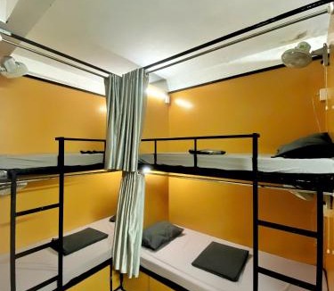 Old Quarter Hostel | Hanoi New Comb Hostel