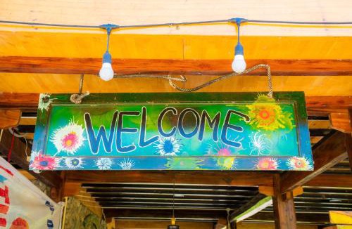 Mu Cang Chai House | Clubhouse Mebayluon Paragliding-Homestay with Paragliding, Camping, Swiming Pool