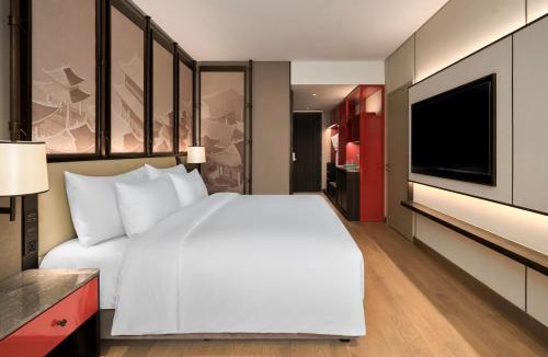 Nhat Tan Hotel | Dusit Le Palais Tu Hoa Hanoi