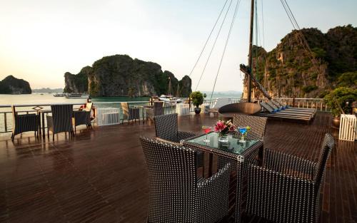 Bai Chay Hotel | Garden Bay Classic cruise